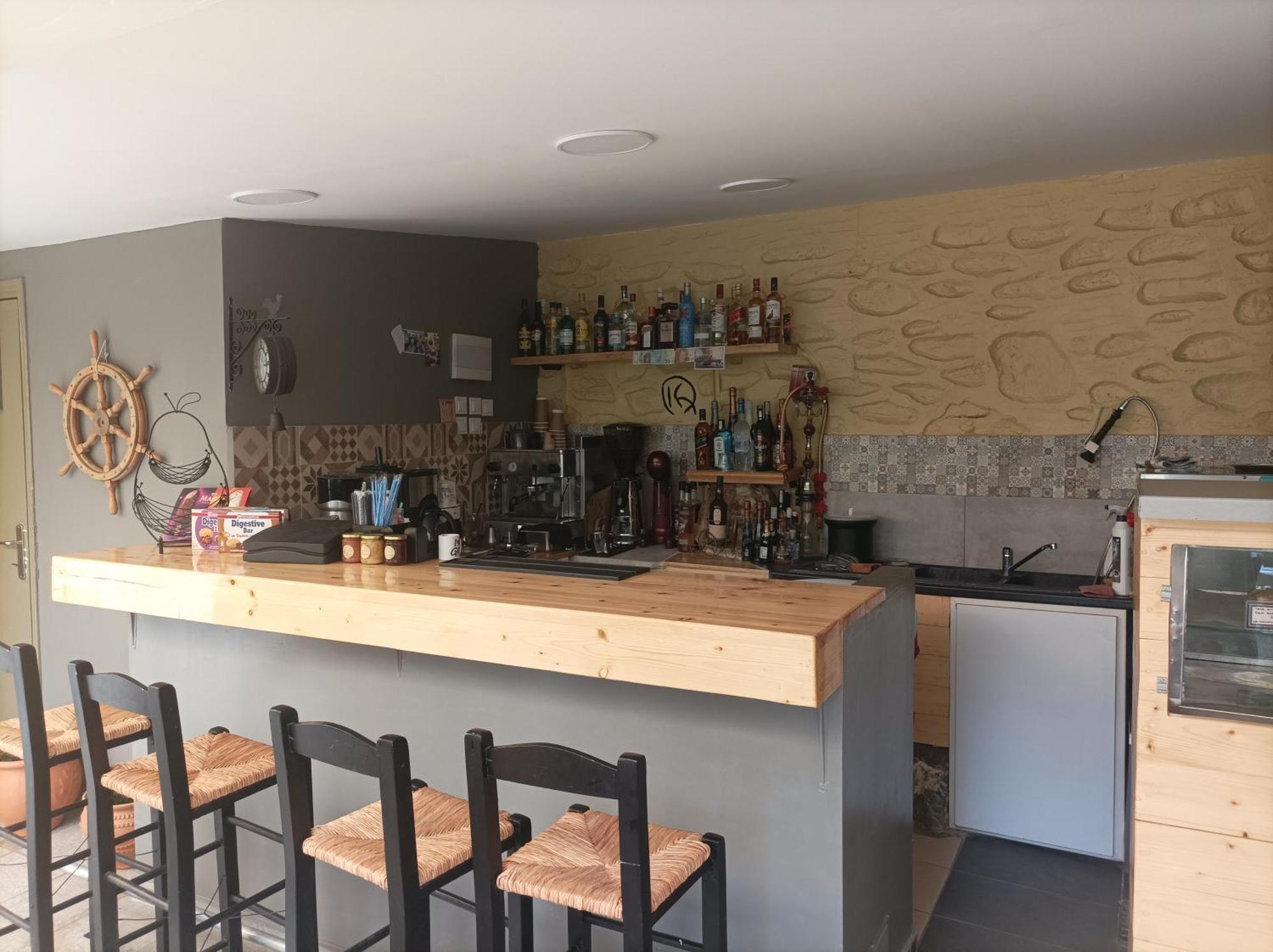 Aposperitis Rooms & Apartments Кинион Экстерьер фото