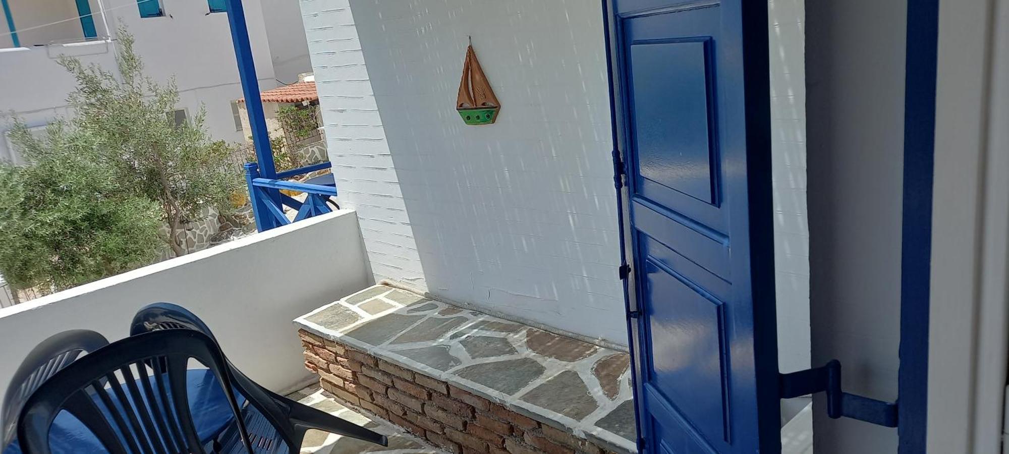 Aposperitis Rooms & Apartments Кинион Экстерьер фото